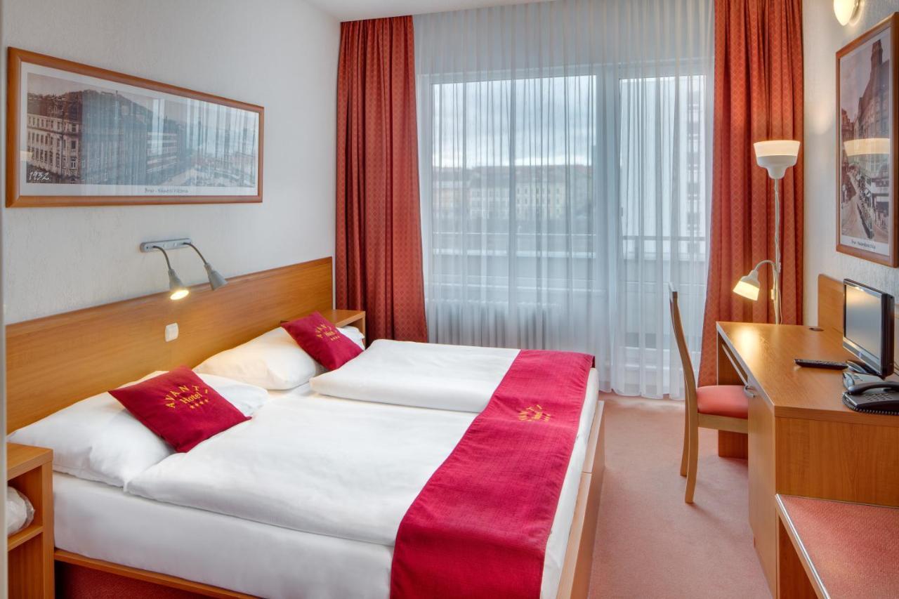 อาแวนติ โอเทล เบรอโน Hotel เบอร์โน ภายนอก รูปภาพ